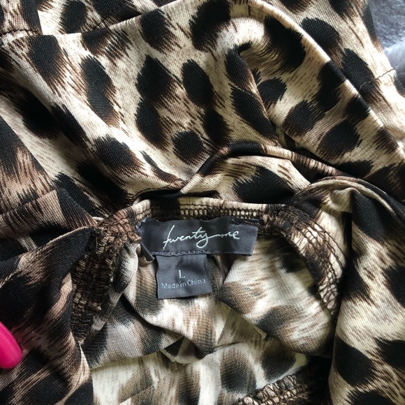 Mini Leopard low cut ridge dress - Picture 6 of 6